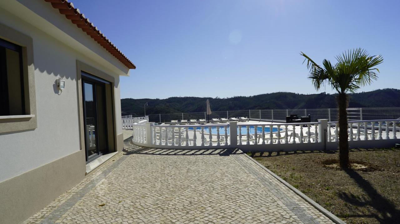 Lago Azul Villas Феррейра-ду-Зезери Экстерьер фото