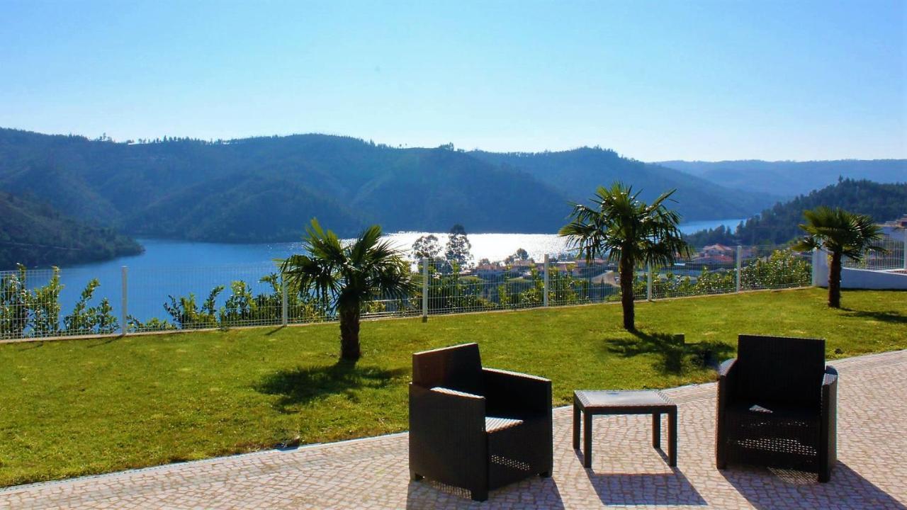 Lago Azul Villas Феррейра-ду-Зезери Экстерьер фото